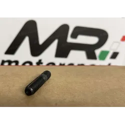 STUDS FOR TURBINE DOWNPIPE