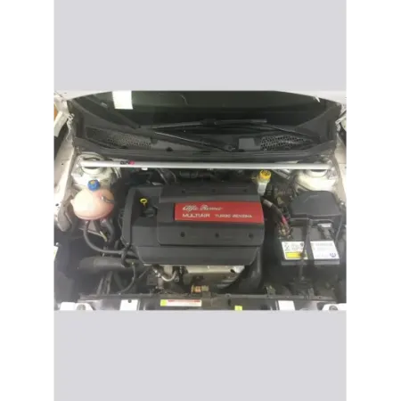 Kit barra duomi anteriore DNA Racing per Alfa Romeo Giulietta