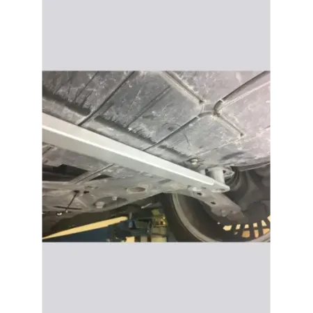 Kit rinforzo inferiore slitta sospensione anteriore DNA Racing per Alfa Romeo Giulietta