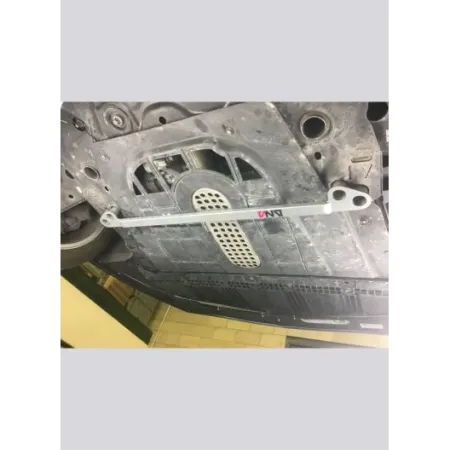 Kit rinforzo inferiore slitta sospensione anteriore DNA Racing per Alfa Romeo Giulietta