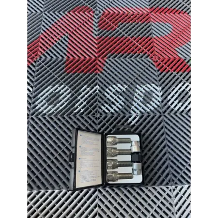 500 595 abarth anti-theft bolts M12 x 1.25 FOR 16-20 MM SPACERS