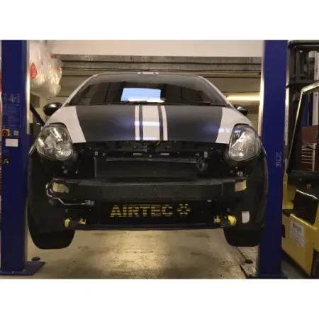 Airtec intercooler increased front Abarth Grande Punto/Punto Evo