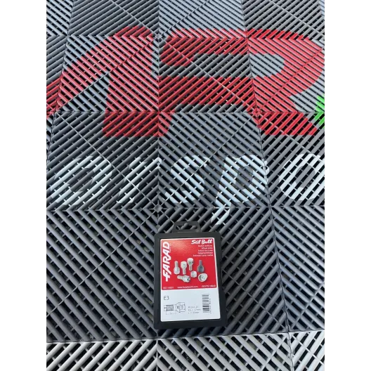 500 595 abarth anti-theft bolts M12 x 1.25 FOR 5 MM SPACERS