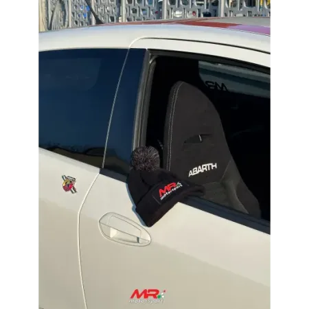 Cappellino invernale MRMOTORSPORT con pon-pon