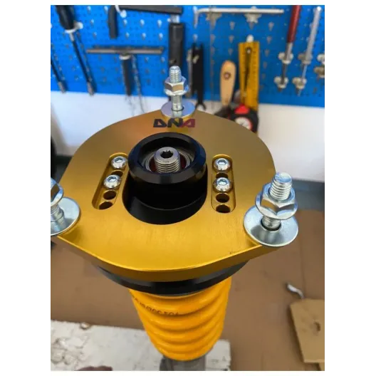 DNA Racing kit top mount anteriore regolabile su uniball