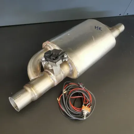 Silenziatore universale con valvola MR Motorsport