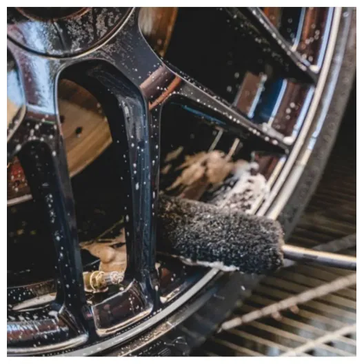 Wheel & Tyre Cleaner - Maniac Line For Car Detailing 1L