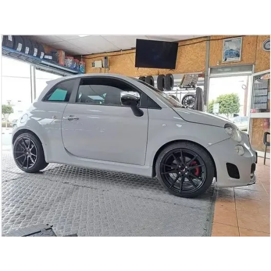 Cerchi in lega JAPAN RACING JR 21 500 abarth 17 x 8 et 25-35