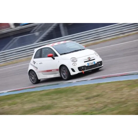 Griglia Fiat 500 ABARTH assetto corse Acciaio inox NERO OPACO CON GANCIO SABELT