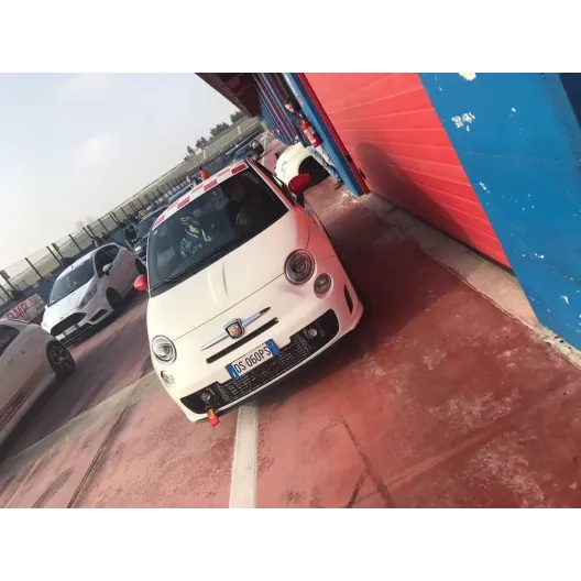 Griglia Fiat 500 ABARTH assetto corse Acciaio inox NERO OPACO CON GANCIO SABELT