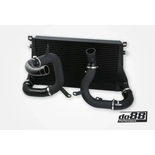 Do88 intercooler maggiorato VAG 2.0 TSI EA888.3 MQB + kit tubazioni "Big Pack"