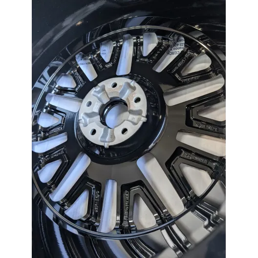 Genuine Jeep Compass 'S' Version Black Alloy Wheels – 19-inch