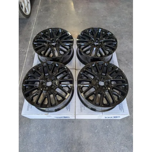 Genuine Jeep Compass 'S' Version Black Alloy Wheels – 19-inch