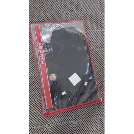 Kit tappeti in moquette per Abarth 500 ORIGINALI Cambio Manuale